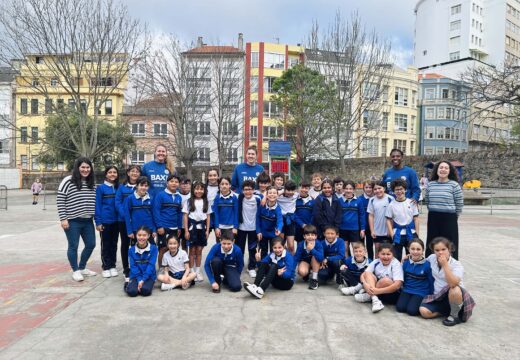 CLESA volve a apoiar o baloncesto feminino da man do BAXI Ferrol